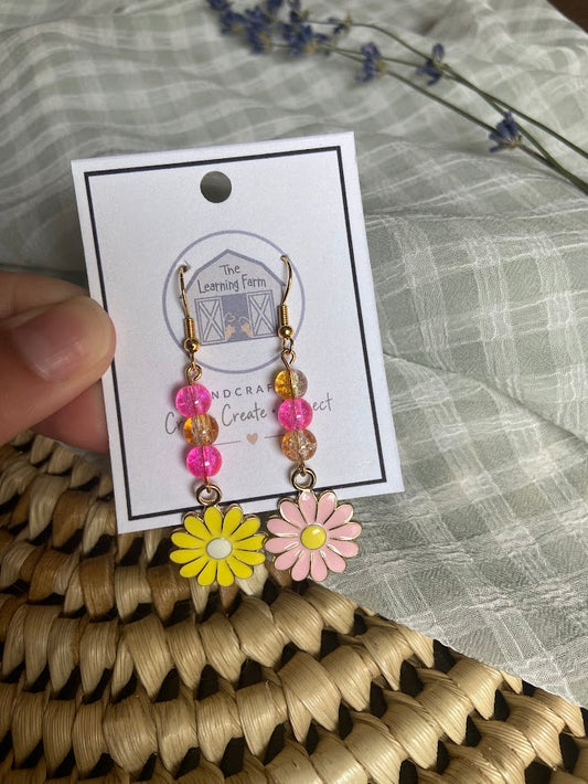 Mismatch Daisy Earrings
